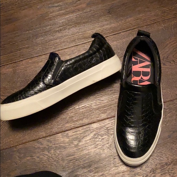 Zara shoes - Picture 2 of 2